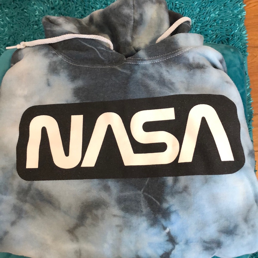 rue 21 sweater